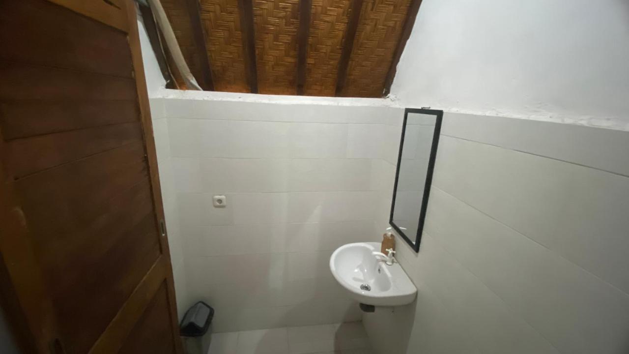 Gelih Bungalow Nusa Penida Batununggul Екстериор снимка